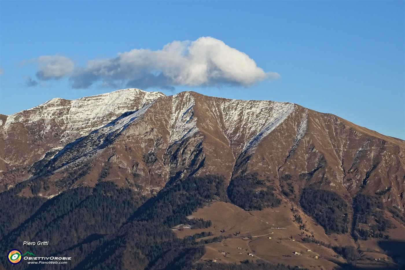 56 Zoom in Cima Grem e Cima Foppazzi.JPG